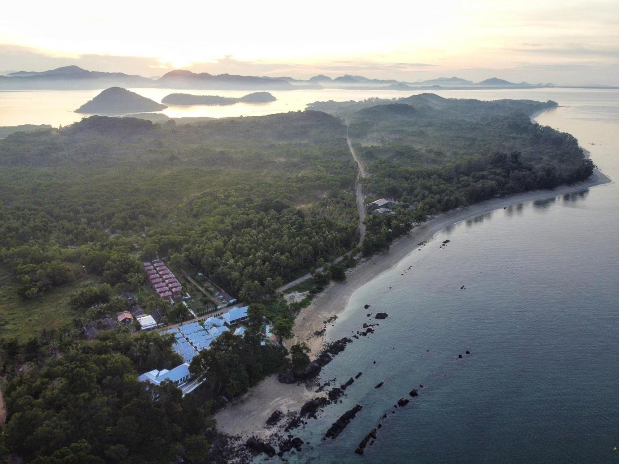 Horizon Beach Resort Koh Jum Dış mekan fotoğraf