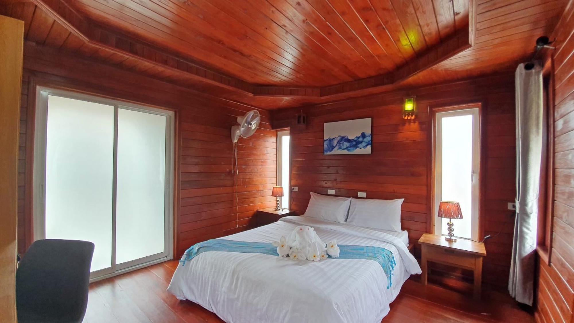 Horizon Beach Resort Koh Jum Oda fotoğraf