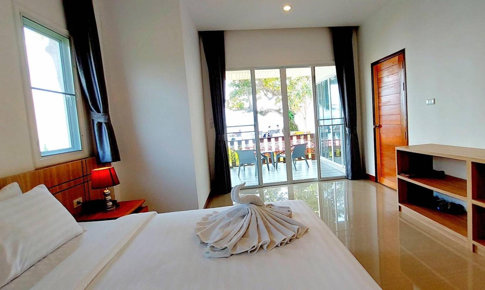 Horizon Beach Resort Koh Jum Dış mekan fotoğraf