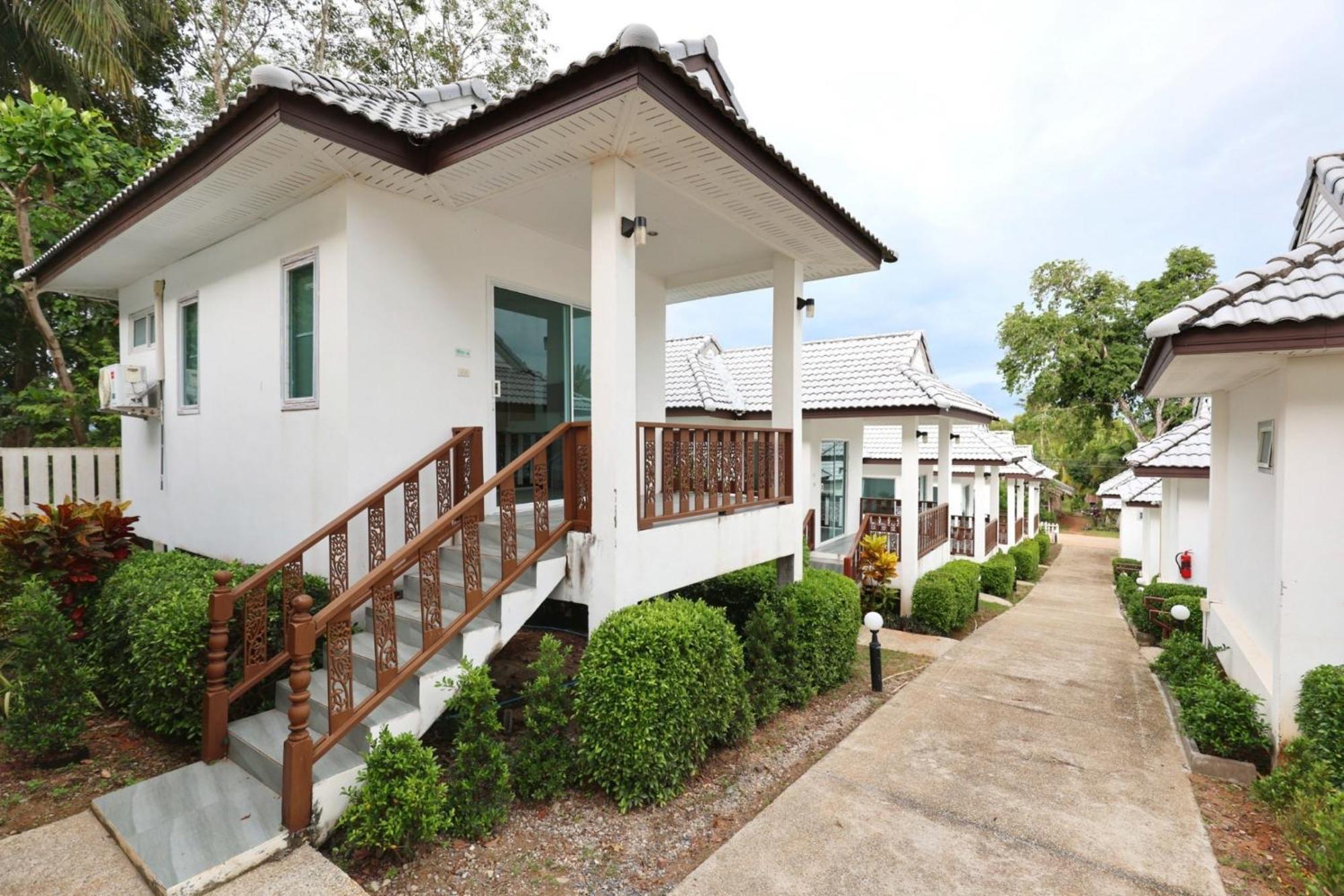 Horizon Beach Resort Koh Jum Dış mekan fotoğraf