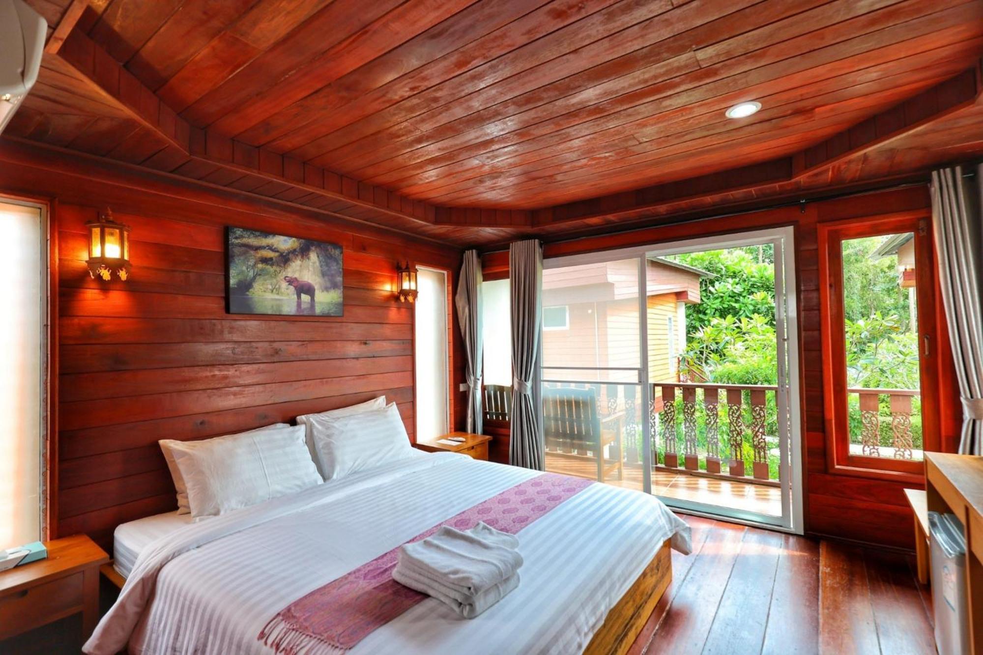 Horizon Beach Resort Koh Jum Dış mekan fotoğraf