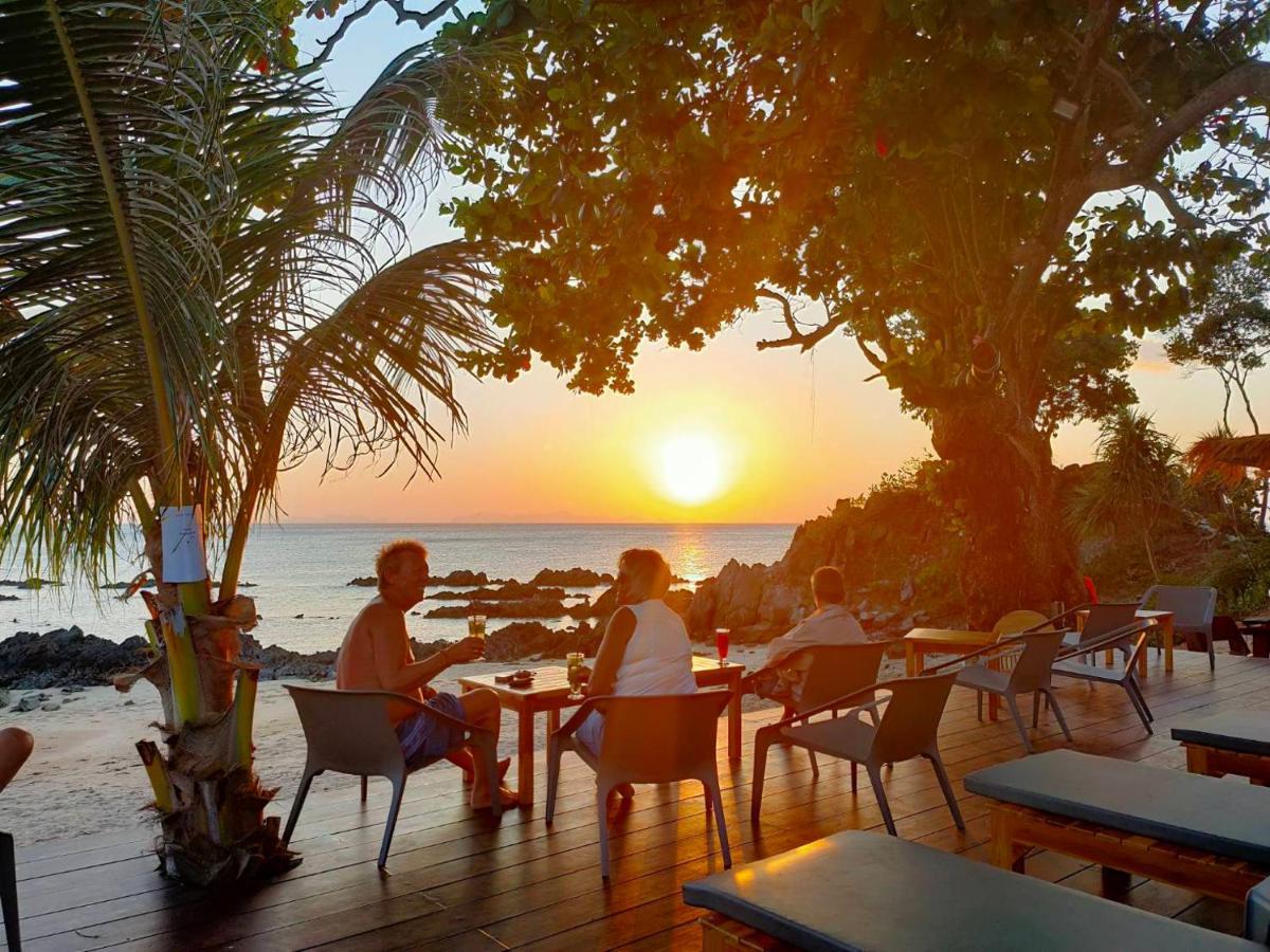 Horizon Beach Resort Koh Jum Dış mekan fotoğraf