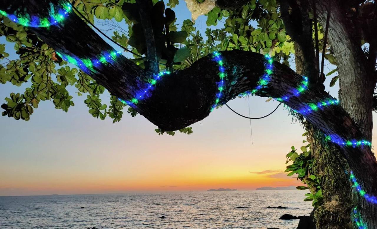 Horizon Beach Resort Koh Jum Dış mekan fotoğraf